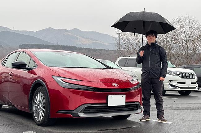 社会人3年目のときトヨタ・プリウスに乗る方法の1つに定額のKINTOがあり助けられました【お客様の声】